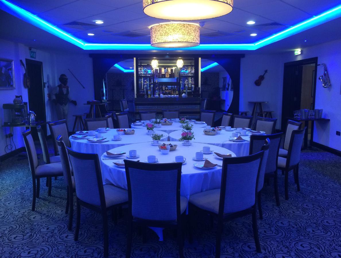 The Bluebell Hotel Neath Luaran gambar